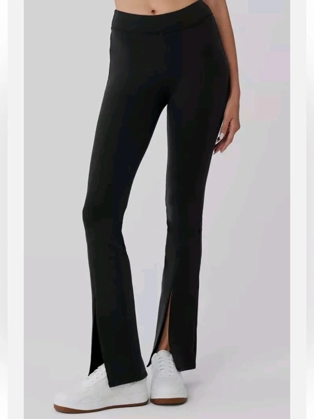 ALO‎ YOGA Black High-Waist Flutter Legging XS Front Split Bootcut